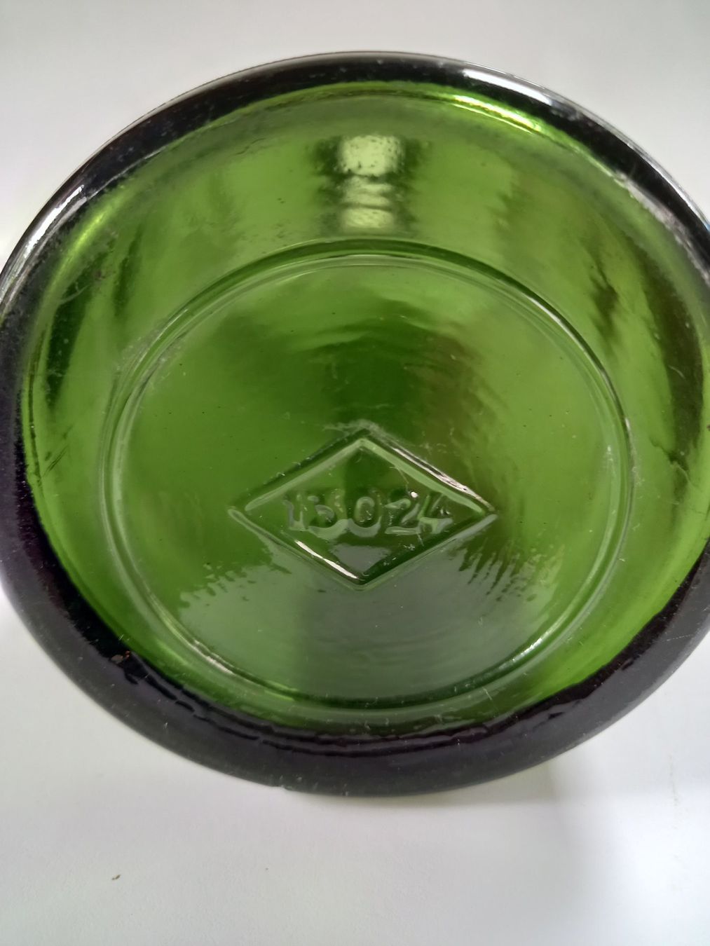 Gläser, Krüge & Flaschen: Glasflasche Jahrgang 1964 – Gebraucht aus Seon von Zack_16 1