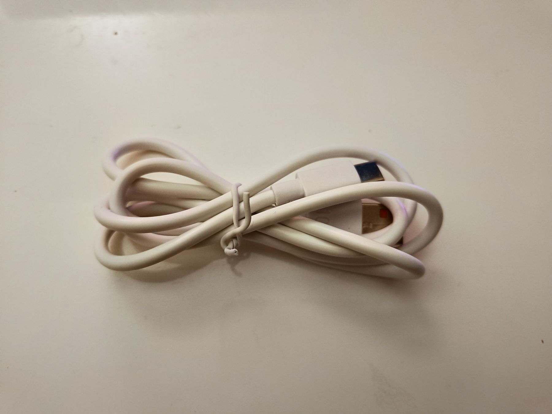 Cavi: Câble de charge rapide 240W 10A 1m neuf – Nuovo e nell'imballaggio originale da Le Grand-Saconnex venduto da Cornichon.Geek 1