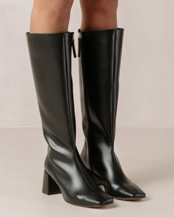 Alohas Scarpe da donna: Alohas Chalk boots – Usato da Lausanne venduto da jud_fvj7