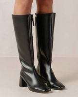 Alohas Chalk boots