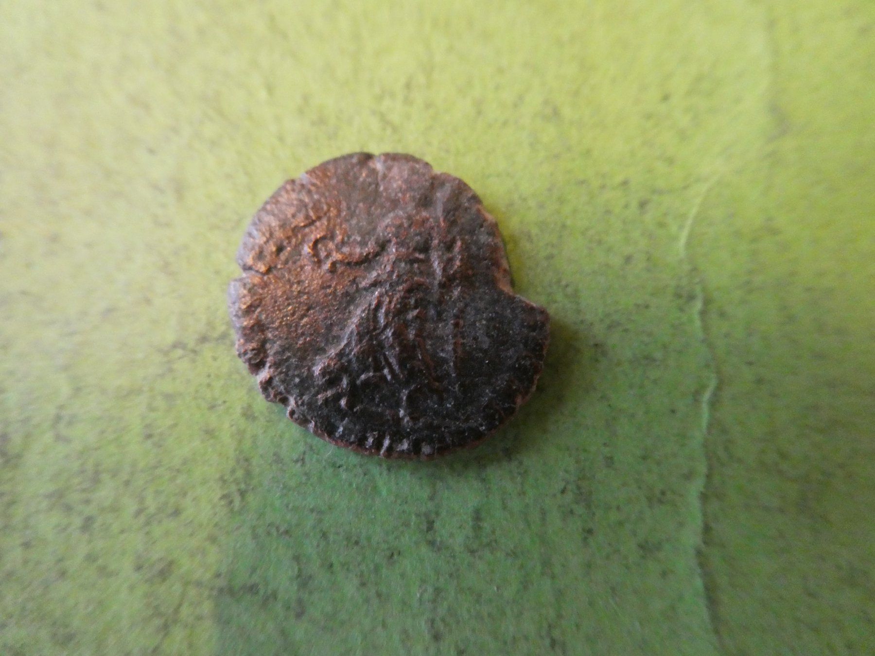 Alle Münzen: uralte Bronzemünze 17 mm     2.06 g – Gebraucht aus Hinterforst von Rohusri 2