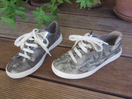 STRADIVARIUS - Reptil Print Sneaker 36