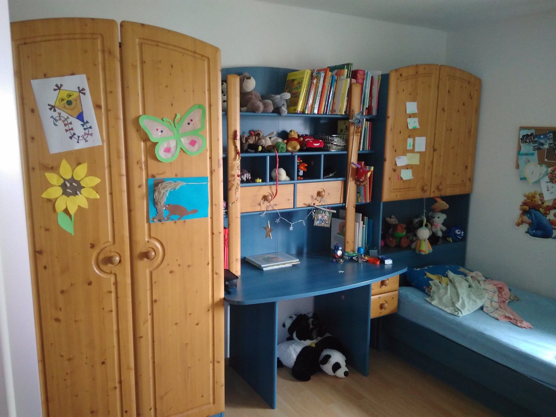 Armadi: Wunderschönes Kinderzimmer mit Echtholz – Usato da Flurlingen venduto da pow_x8g6