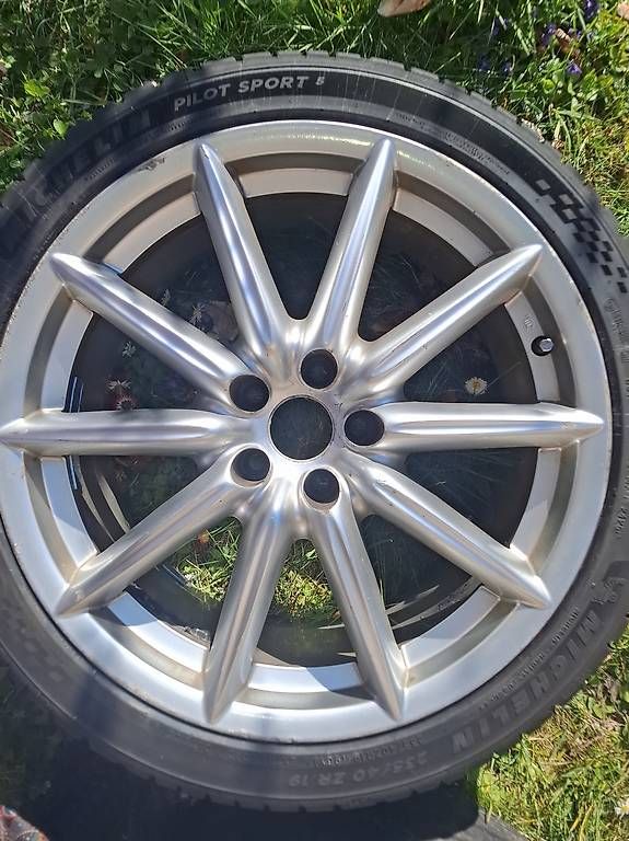 Alfa Romeo Felgen: Jantes Alfa Romeo 159 SW origine 19" + Michelin Pilot Sport – Gebraucht aus Plan-les-Ouates von thi_qwr9 2