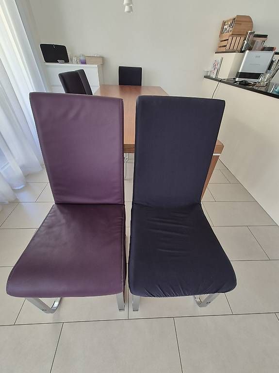 Tables: Tisch mit Stühle – D'occasion à Grüningen par mm51 1