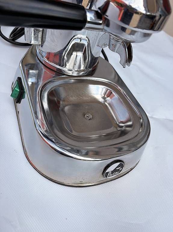 La Pavoni Macchine per caffè & Macchine per espresso: La Pavoni Europiccola - Revidiert – Usato da Richterswil venduto da Traemlis 4
