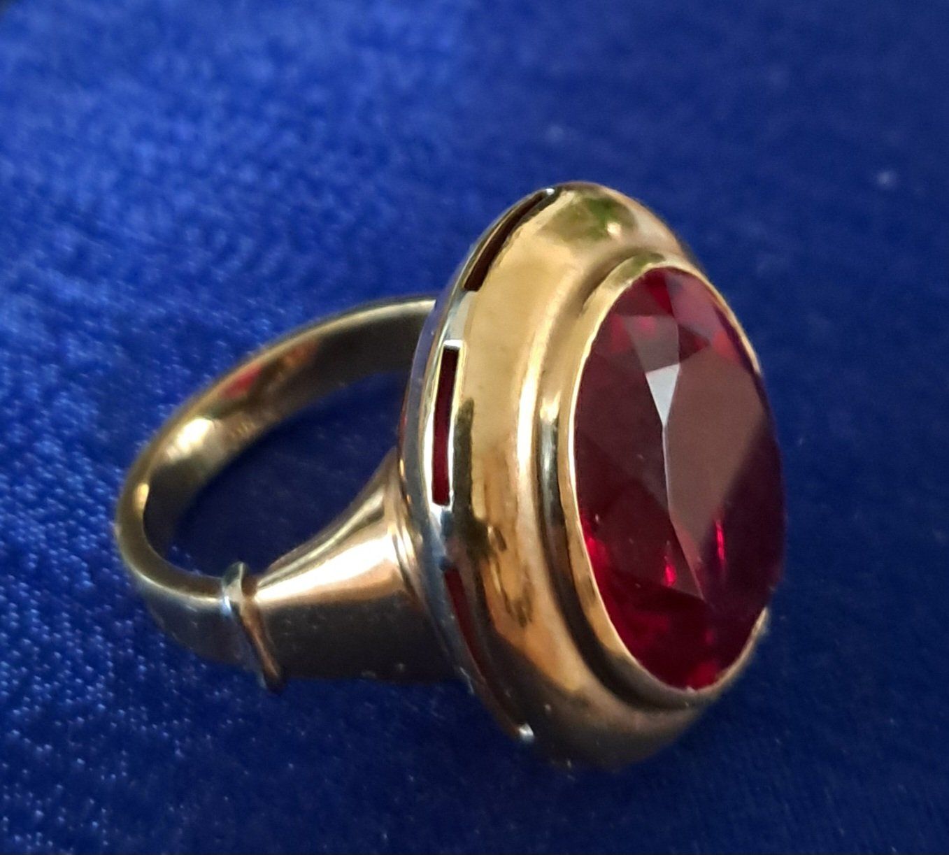Ringe: Gelb Gold Ring /RUBIN /UNIKAT – Neu (gemäss Beschreibung) aus Glattbrugg von mah_c5jk 1