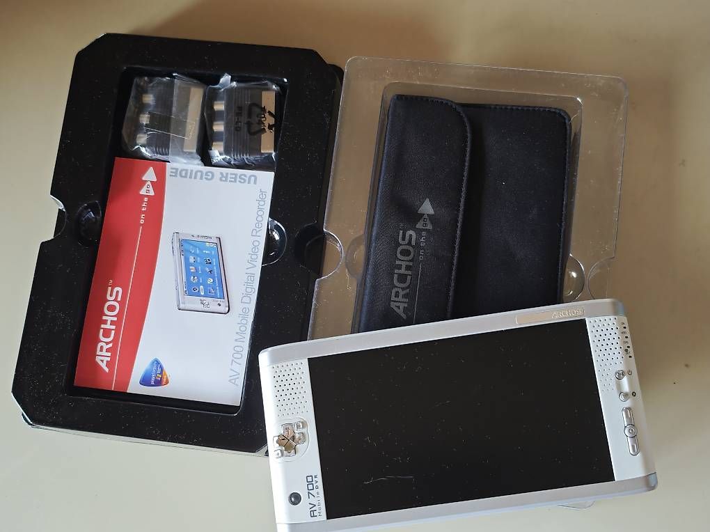Lecteur media portable: Archos AV700 Media DVR – D'occasion à Breganzona par kik_kz8d 1