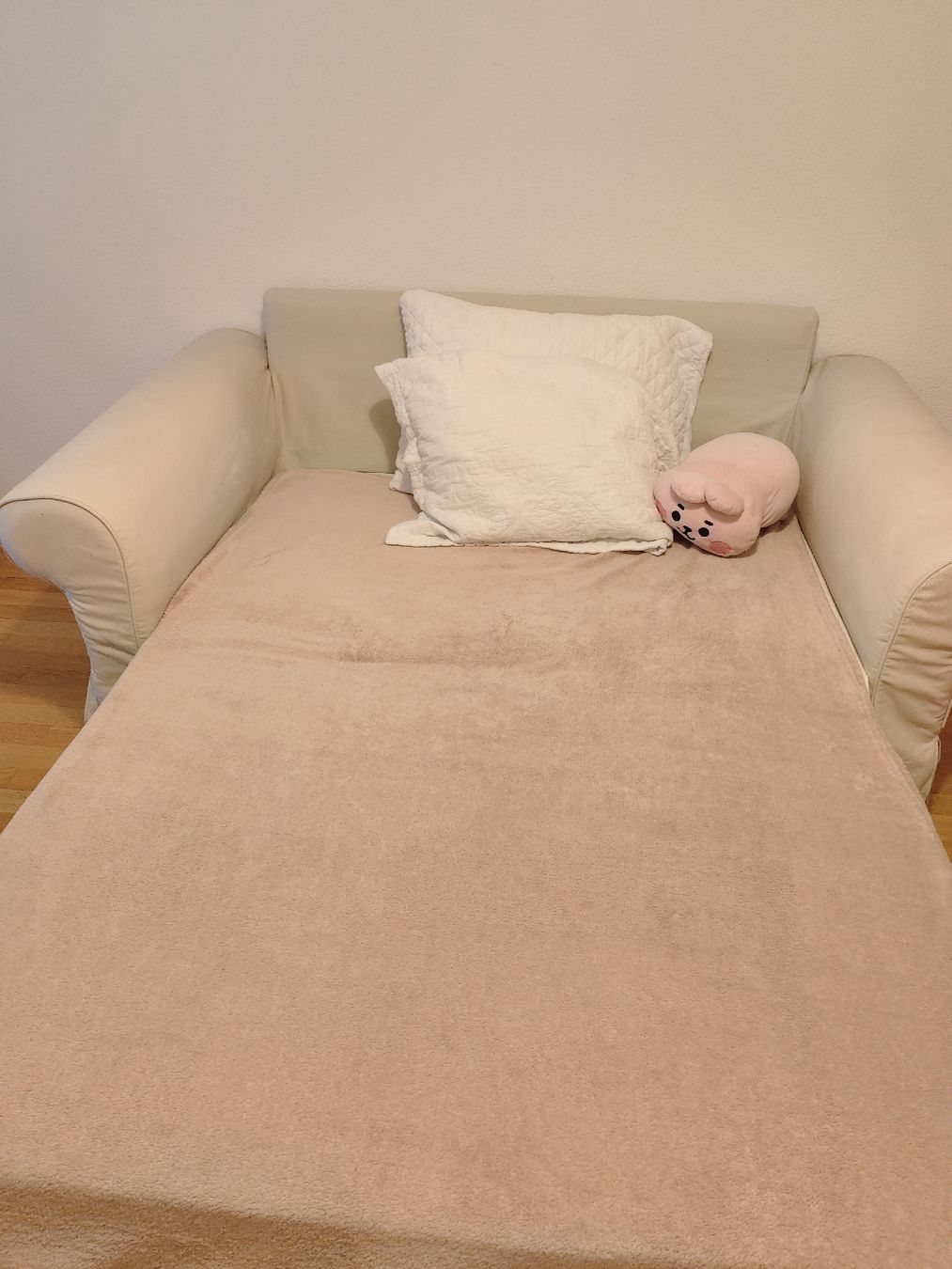 Divani: Ikea sofa bed – Usato da Zürich venduto da Neri_ag 3