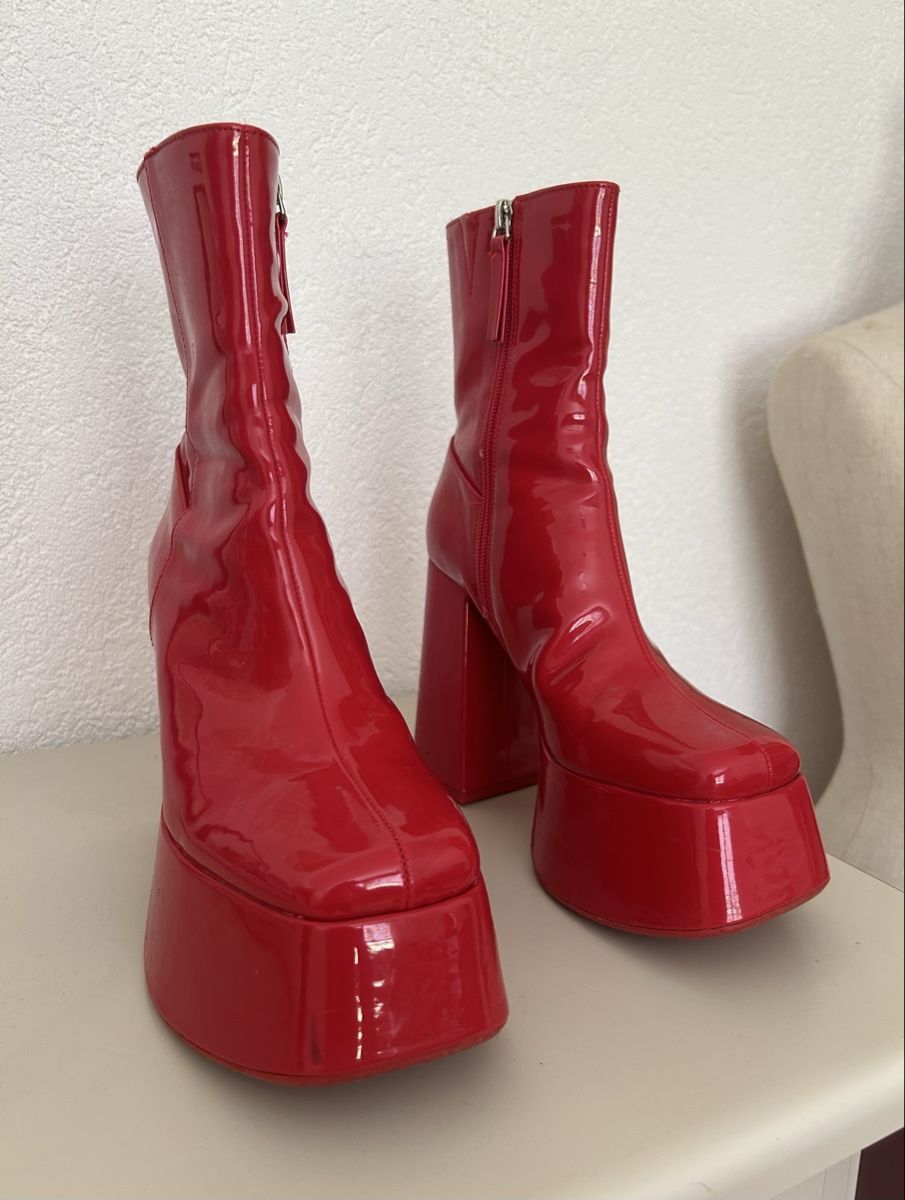 Bershka Scarpe da donna: Bottes vernies rouges à plateforme - Taille 37 – Usato da Ardon venduto da cam_f86l 3