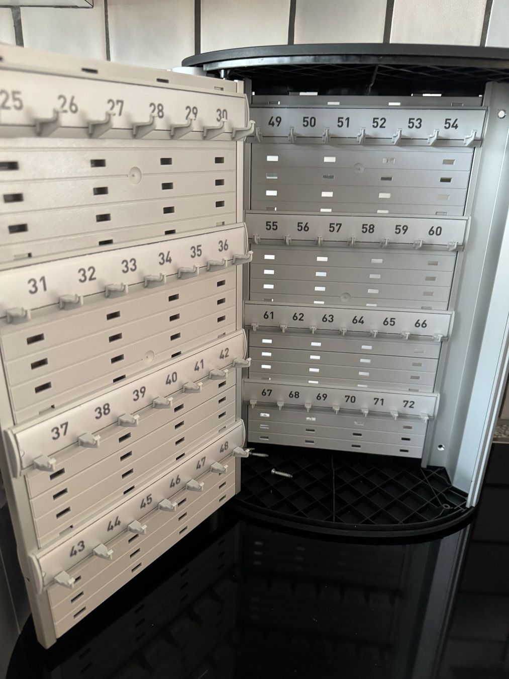 Sonstiges für Haushalt & Wohnen: durable key box code 72 – Gebraucht aus Stetten AG von  3