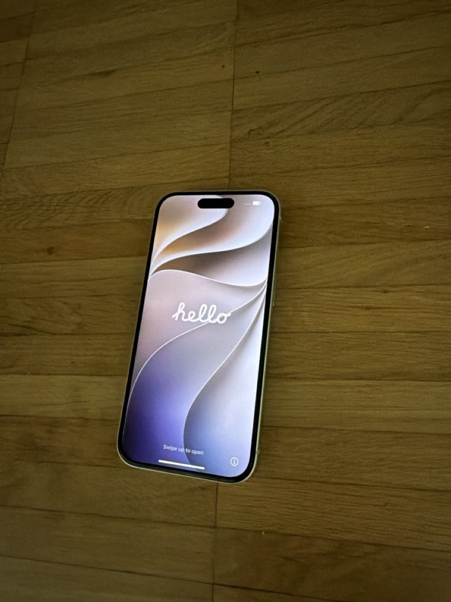 Apple Telefoni cellulari / Smartphones: iPhone 15 green mit 128GB – Usato da Chur venduto da mar_xvh2