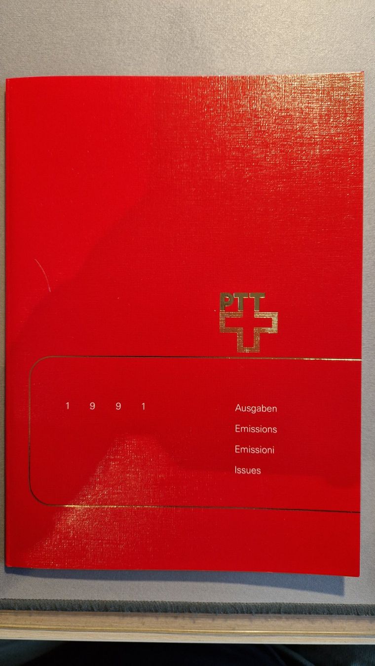 Tutti i francobolli: Jahreshefte Schweizer Briefmarken 1991 - 2018 – Nuovo (secondo la descrizione) da Ramlinsburg venduto da ste_hv6l
