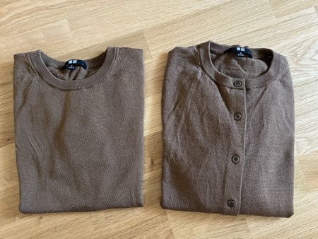 UNIQLO Merino Kurzarm-Shirt und Strickjacke braun
