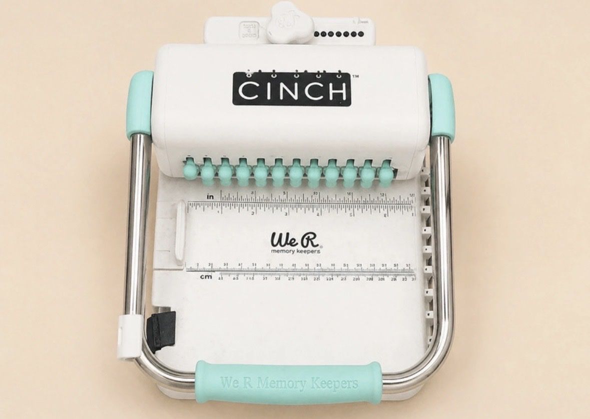 Kit bricolage: we are Memory Keepers Cinch / relieuse DIY – Usato da Sonceboz-Sombeval venduto da bar_25l2