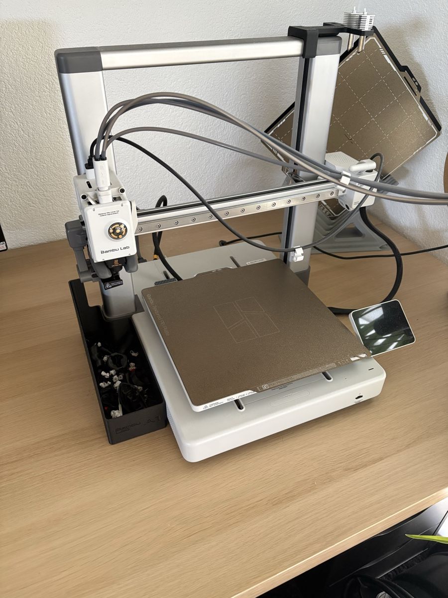 Bambu Lab 3D Drucker: Bambu Lab A1 Combo inkl. AMS Lite + Zubehör | 533h  – Gebraucht aus Langenthal von nev_h9zd 1