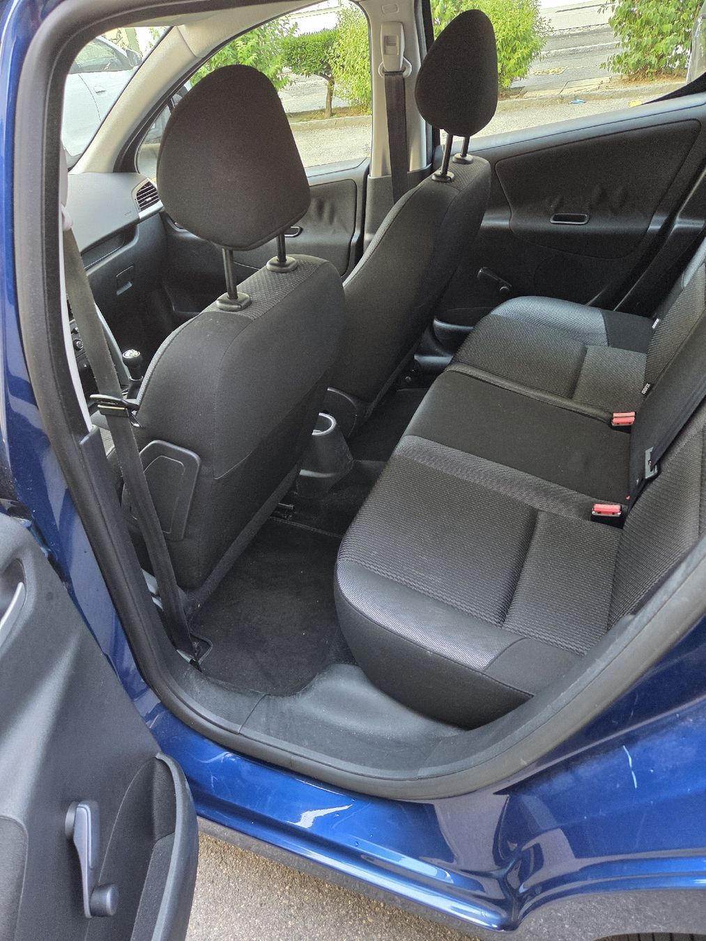Peugeot Autos: Peugeot 207 expertisé  – D'occasion à Lausanne par bes_x2jw 4