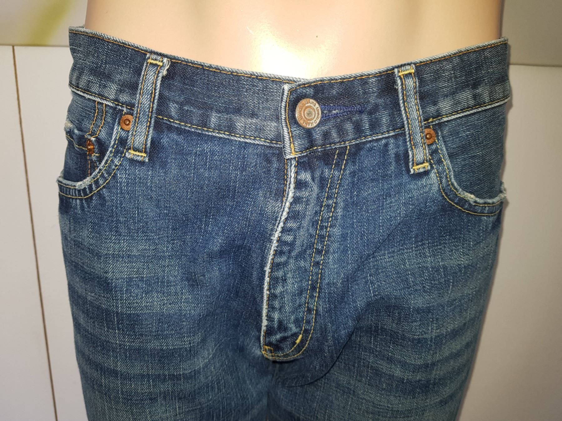 Uniqlo Jeans: Jeans UNIQLO   Taille/Grosse W 31 – Usato da Cossonay-ville venduto da Super-Price-Quality 4