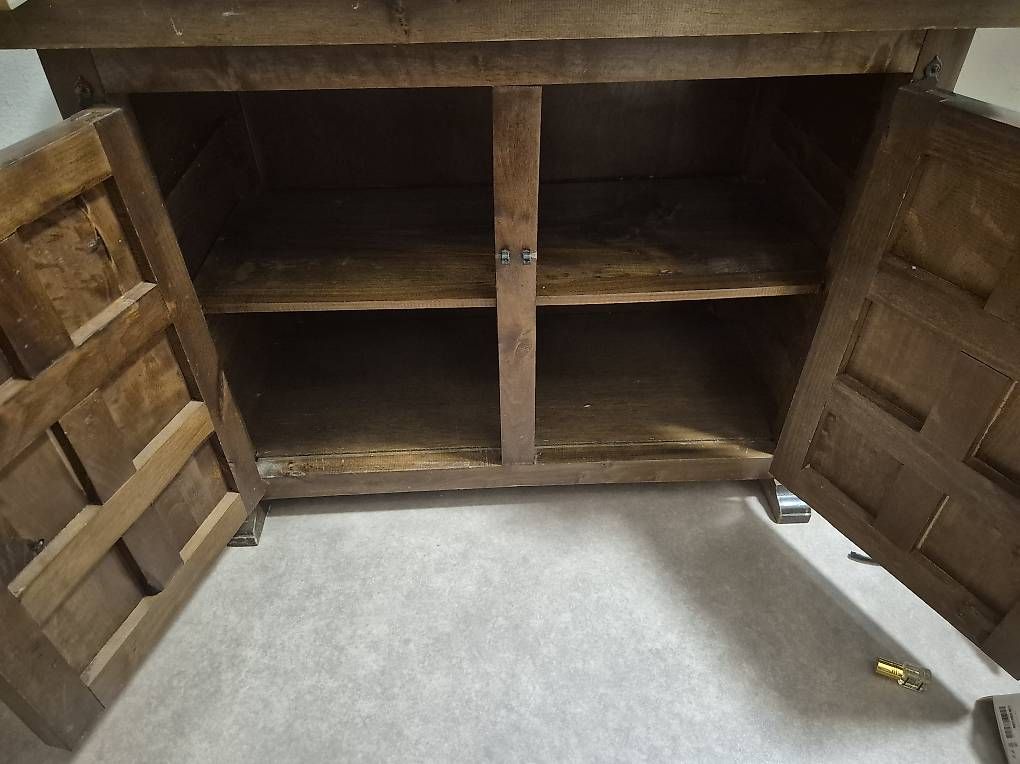Cassettiere: Massiv Holz Sideboard 50.00 CHF – Usato da Basel venduto da bes_mnp7 1