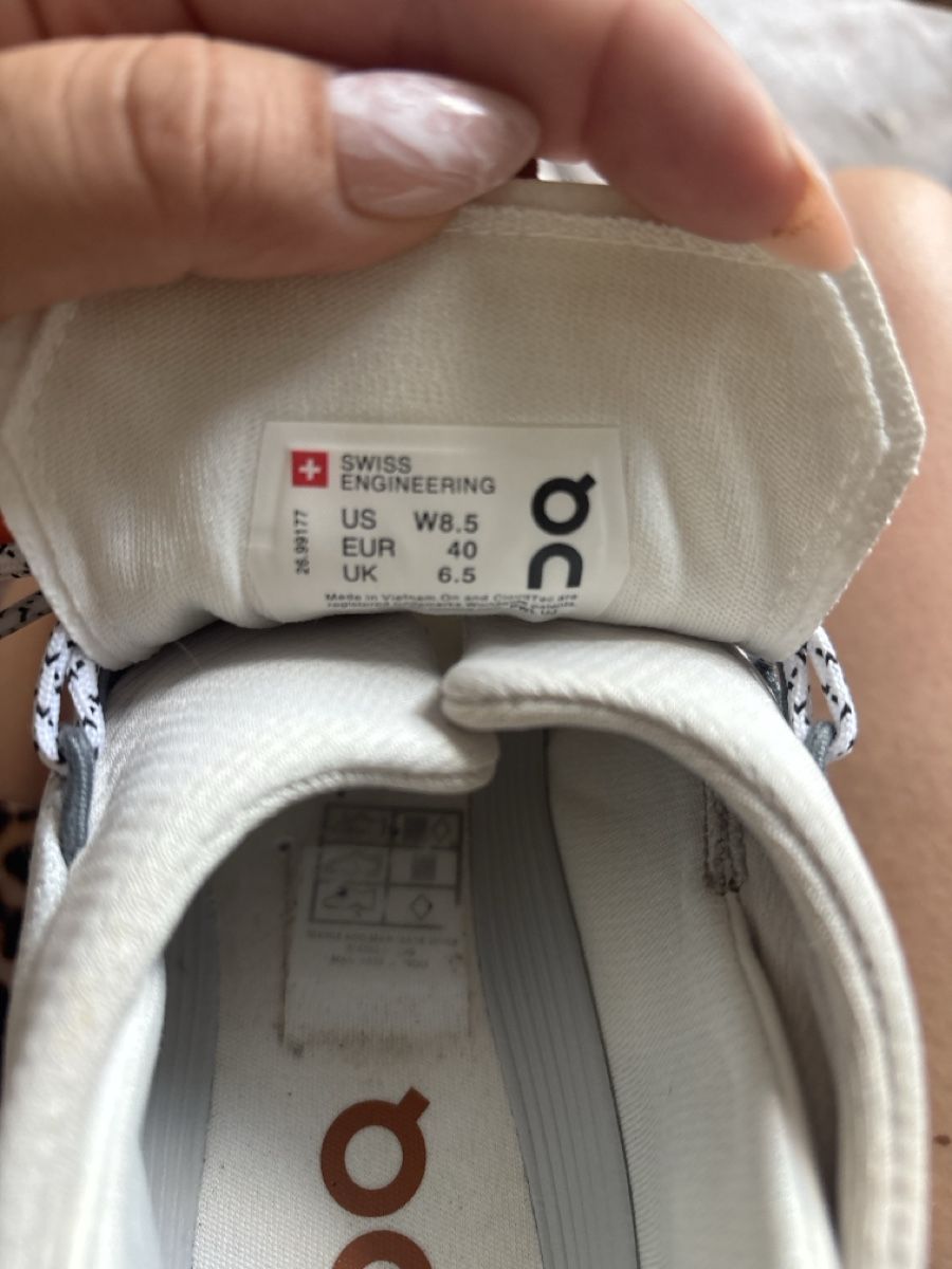 On Scarpe da donna: ON Cloud Nova Laufschuhe Weiss/Braun Grösse 40 – Usato da Frauenfeld venduto da myl_msh9 4