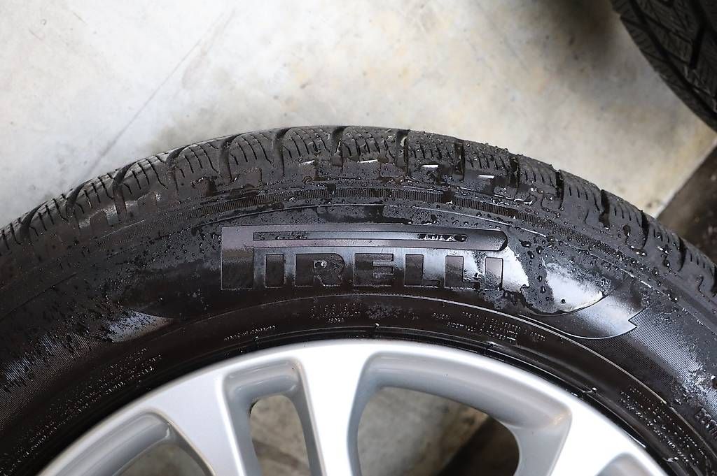 Pneumatici & Ruote complete: Volvo Winter Rad – Usato da Derendingen venduto da per_gwh9 3