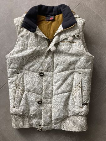 BELOWZERO KAPUTZEN - GILET / modern & sehr warm