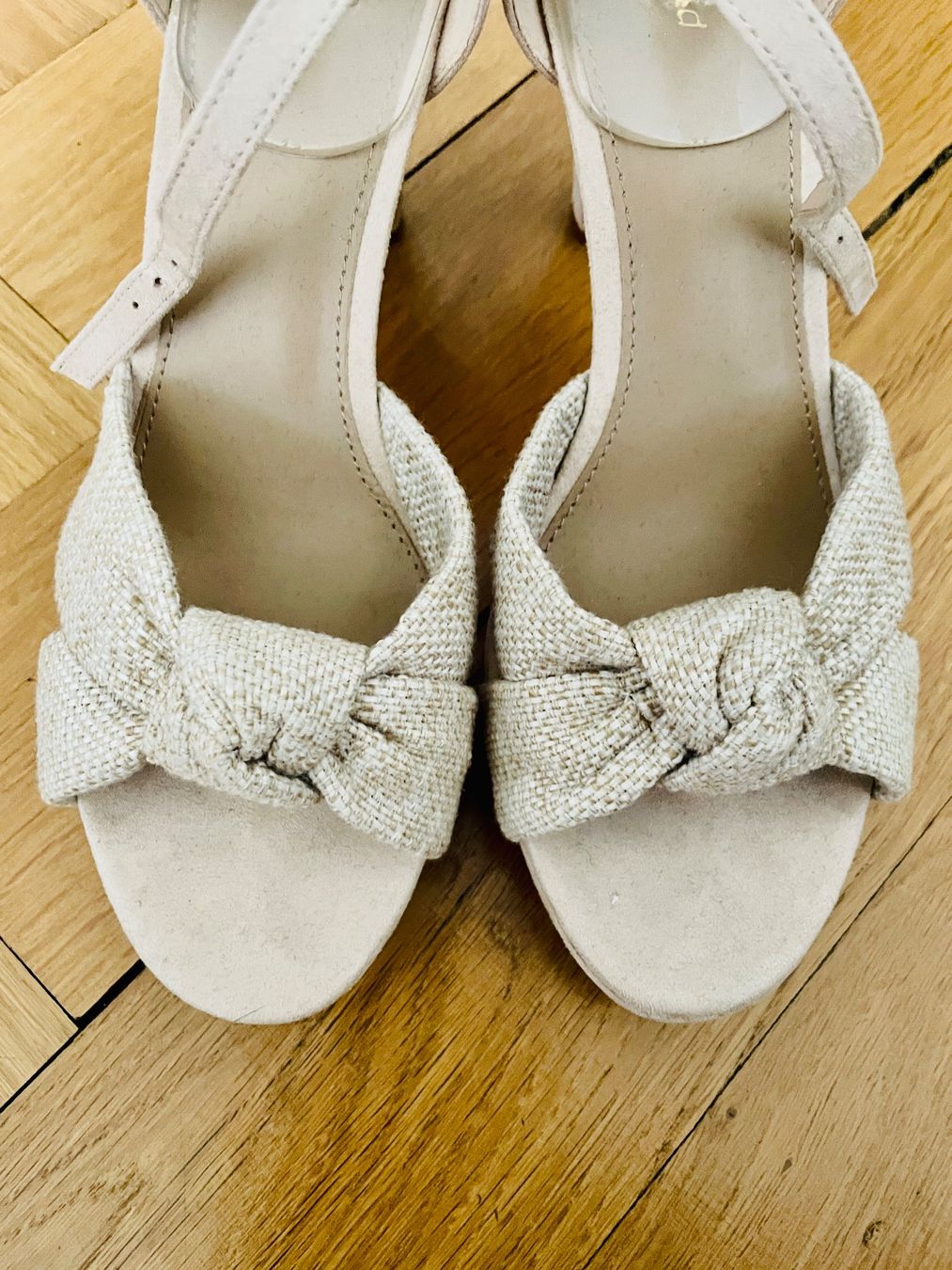 Scarpe da donna: Sandalen – Usato da Bern venduto da curamics