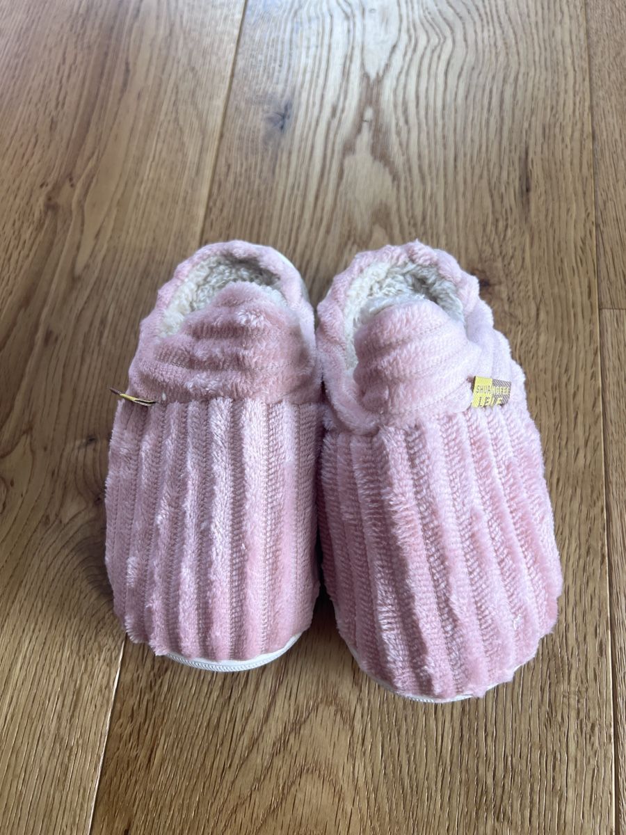 Scarpe per ragazze: Hausschuhe rosa Grösse 26/27 Neu – Nuovo e nell'imballaggio originale da Breitenbach venduto da Saskia.Betschart 2