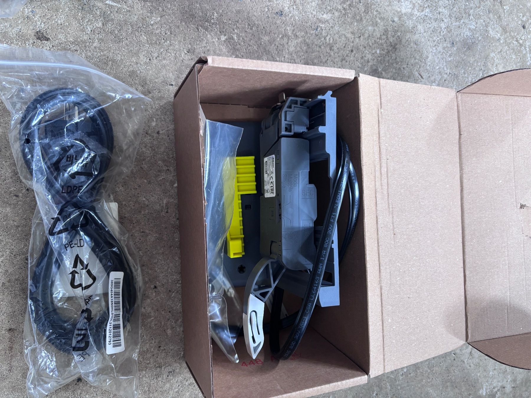 Blum Eisenwaren: Blum Servodrive Uno – Neu und originalverpackt aus Speicher von Thueringer