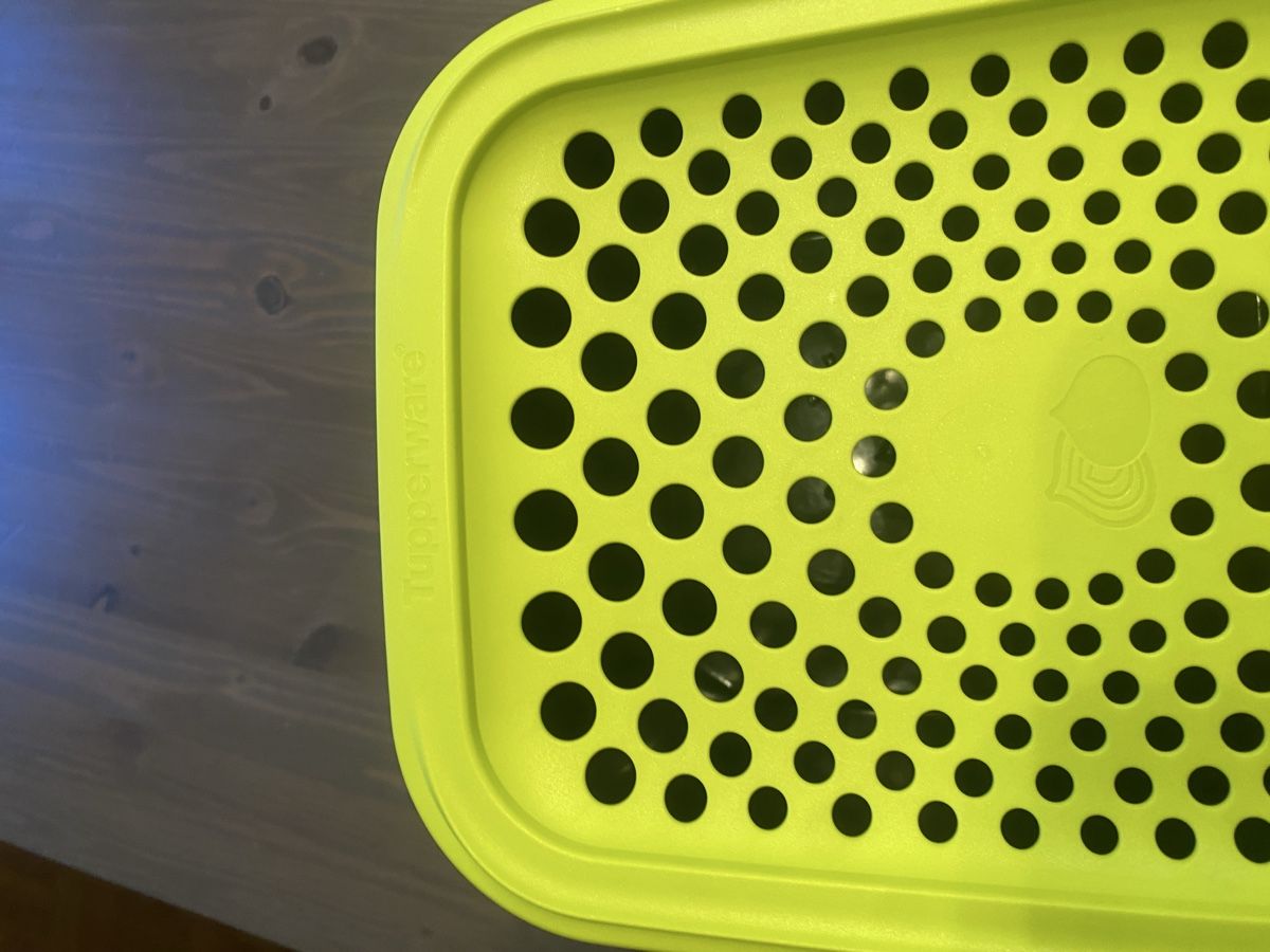 Tupperware Recipients et similaires: Tupperware Gemüsebox / onion smart – Neuf (Voir description) à Dottikon par JP_13 5