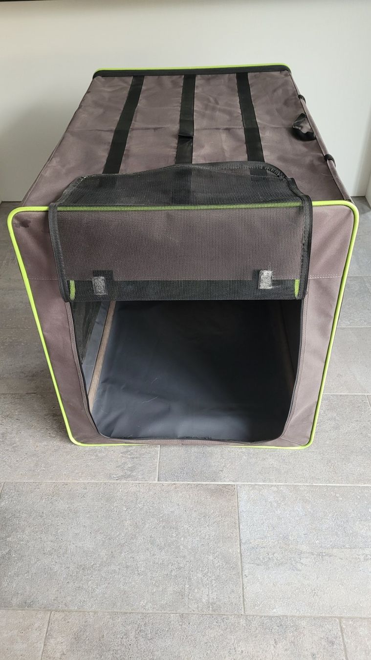 Liege- & Schlafplätze: Hundebox First Class Basic XL – Gebraucht aus Biel/Bienne von  1