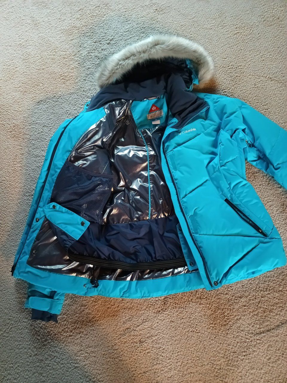 Giacche: Warme  Damen Winterjacke – Usato da Galgenen venduto da Zujoe 1