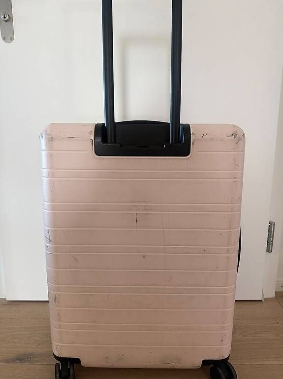 Valises de voyage: Koffer - Horizn Studios Medium Hardshell Suitcase  Pink  – D'occasion à Zürich par lau_pz7b 3