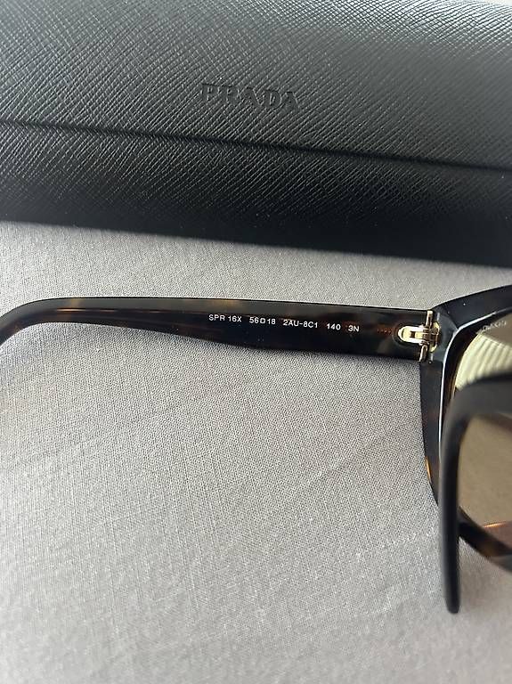 Prada Occhiali & Lenti: Prada Sonnenbrille – Usato da Münsingen venduto da klo_bvb2 3