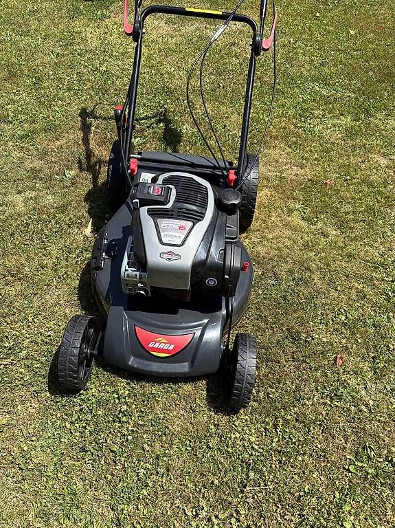 Rasenmäher: Rasenmäher Benzin mit Elektrostart – Gebraucht aus menziken von Cmanitou 1