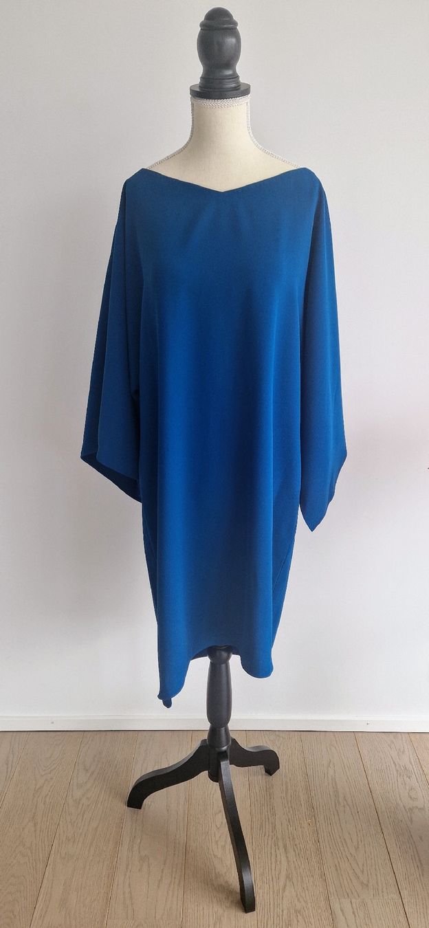 Vestiti: ELIE TAHARI Kleid Blau Gr.M – Nuovo (secondo la descrizione) da Horgen venduto da akkohappyshopping 4