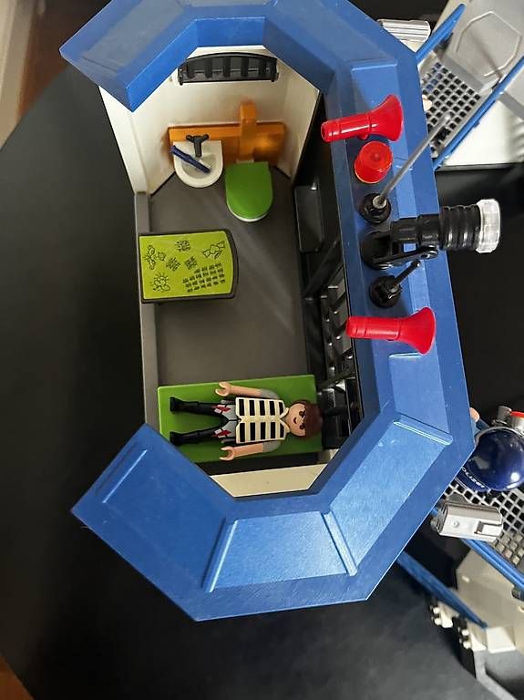 Giocattoli: PLAYMOBIL KOMMANDO ZENTRALE – Usato da Muttenz venduto da Linderli1 2