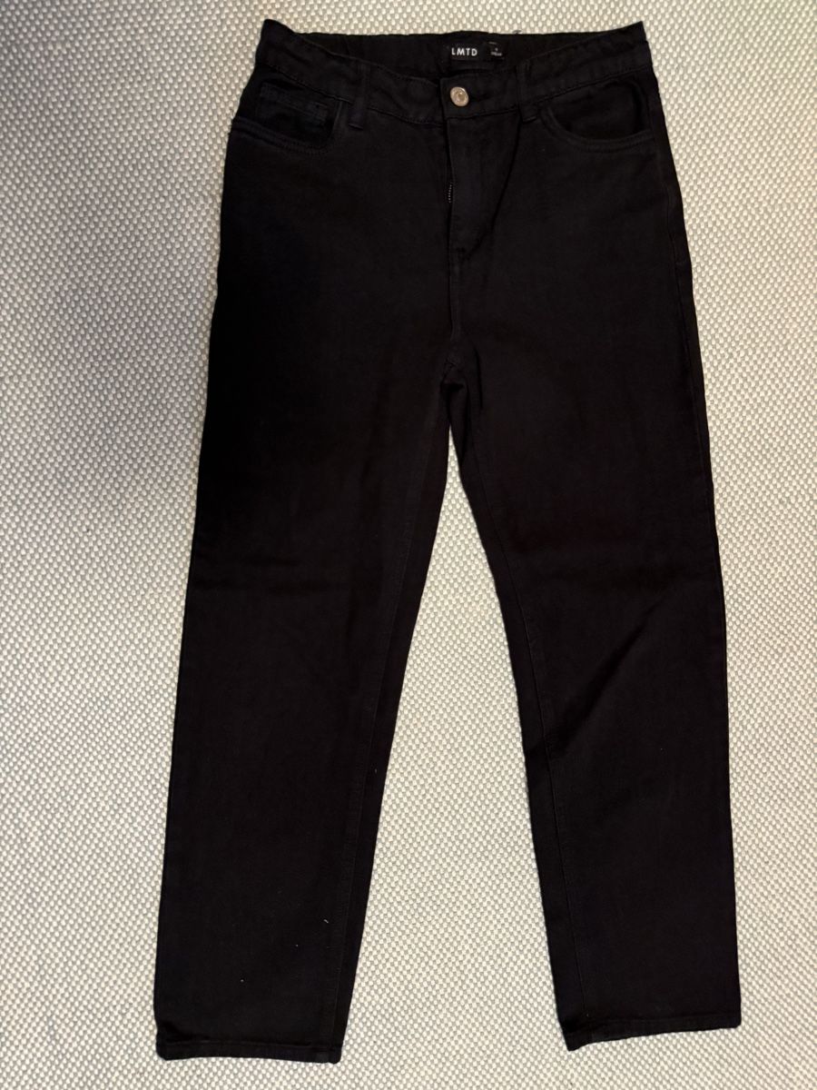Name It Pantaloni: Mädchen Straight Jeanshose Schwarz Denim Gr. 146 – Usato da Zürich venduto da Gross9