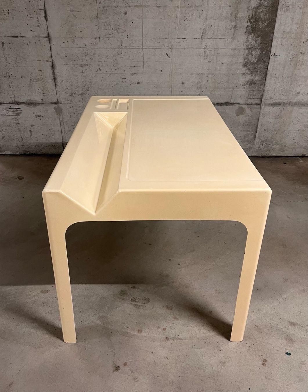 Tische: tisch oozoo . marc berthier . dan paris – Gebraucht aus Basel von Rmo4000 4