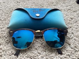 Sonnenbrille Ray-Ban Clubmaster blaue Spiegelgläser