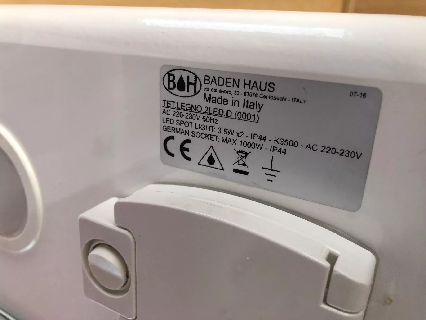 Badezimmermöbel: Badezimmermöbel – Gebraucht aus Biel/Bienne von Tuvalu05 1