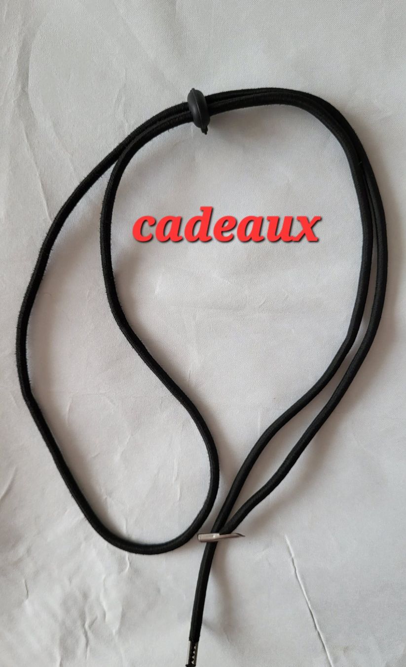 Copricapi, berretti & cappellini: Chapeau en cuir – Nuovo (secondo la descrizione) da Fribourg venduto da VictoriaShop7 8