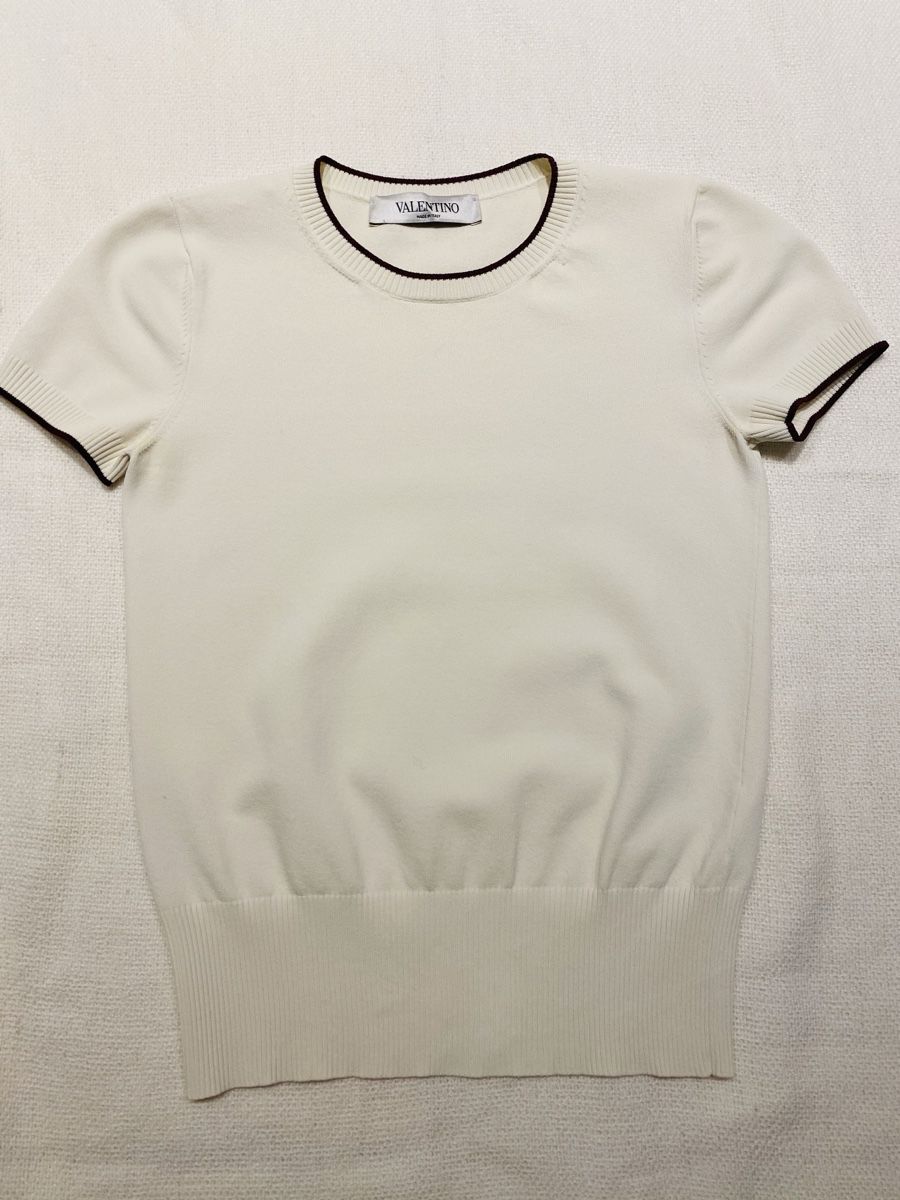 Valentino Top: Top Red Valentino  – Usato da Zürich venduto da agi_j875 3