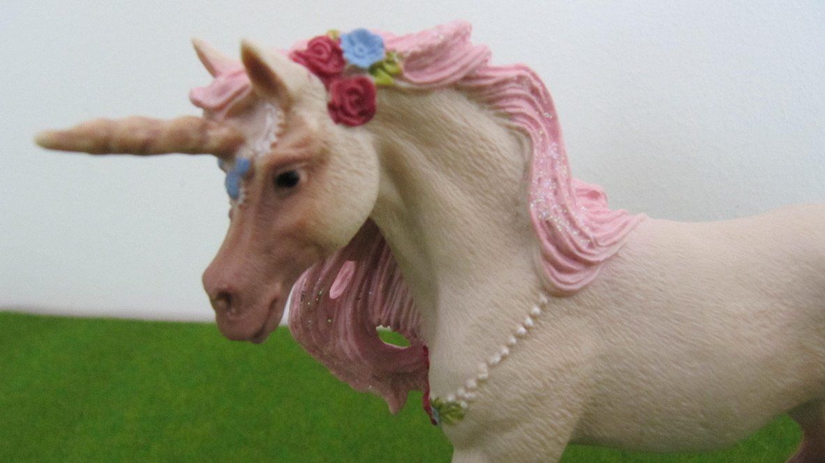 Schleich Spielzeuge: Schleich Bayala Schmuck-Einhörner – Gebraucht aus Brunnen von Kiwiland1 5