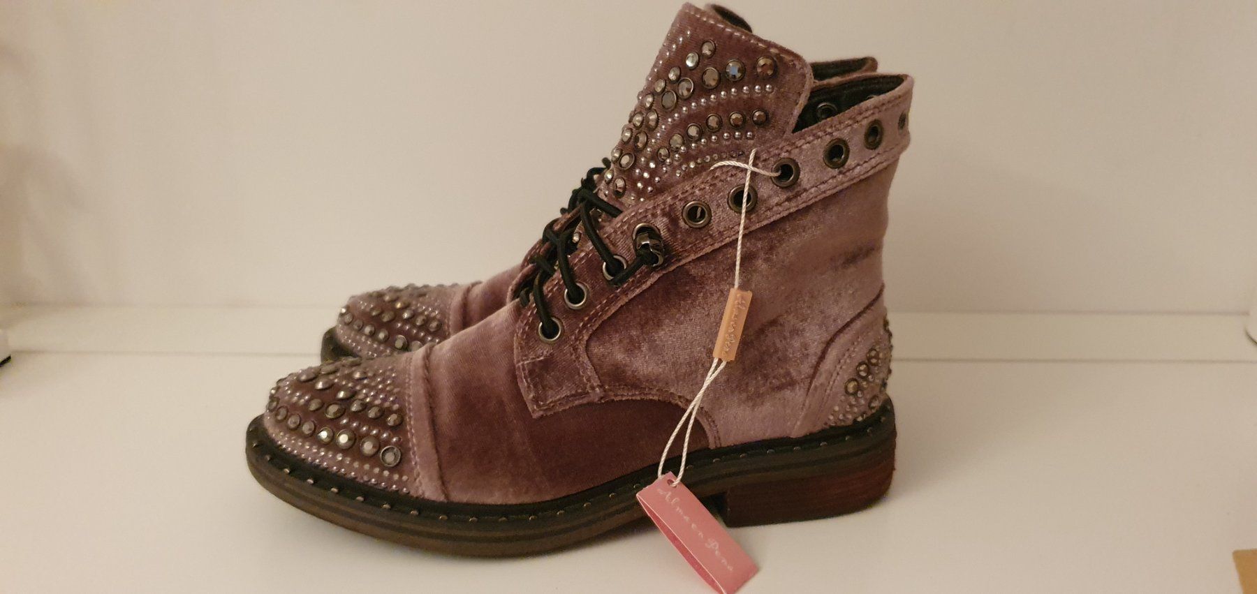 Scarpe da donna: Stiefelette Alma en Pena, Gr 35 Samt – Usato da Stansstad venduto da InStyle8 5