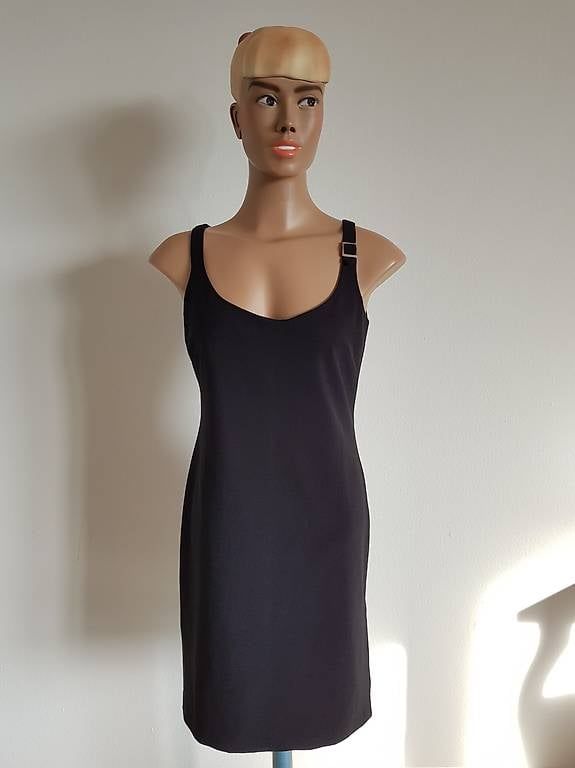Kleider: Kleid NAFNAF Gr. 38, schwarz – Gebraucht aus Hägglingen von TameDeVito