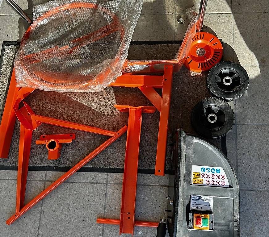 Statuette: Betoniera elettrica – Usato da Ligornetto venduto da ema_s9w7 3