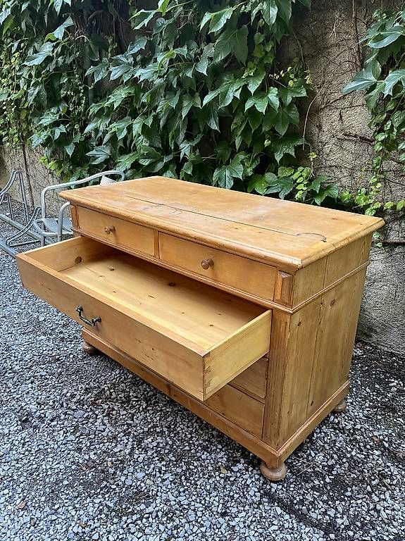 Commodes: Antike Holzkommode – D'occasion à Zürich par olivier.nussli 2