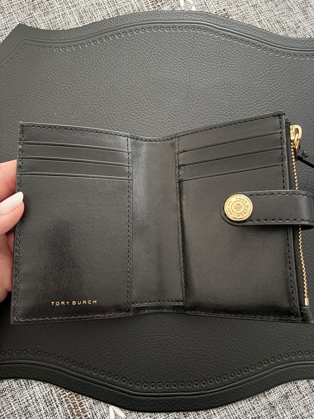 Portamonete: Tory Burch Geldbörse – Nuovo (secondo la descrizione) da Triengen venduto da jbu_wh5r 1