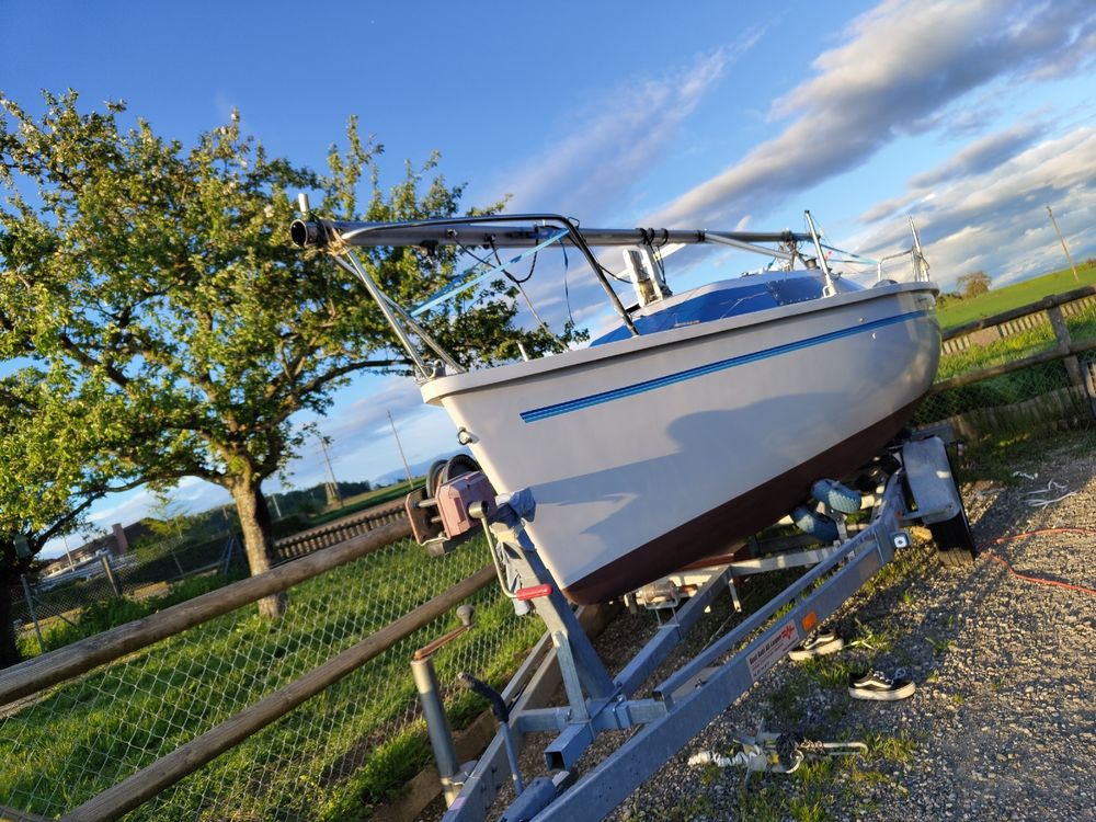 Segelboot mit Strassenanhänger (Gebraucht) in Lyss für CHF 7250 – nur ...